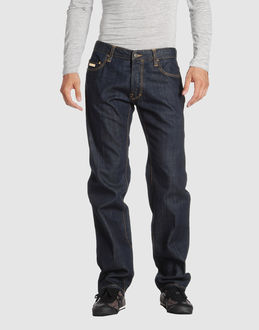 Confronta prezzi Dsquared2 jeans pantaloni jeans su yoox.com