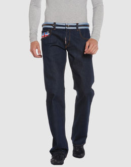 Confronta prezzi Moschino jeans jeans pantaloni jeans su yoox.com