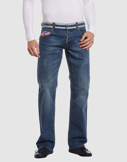 Confronta prezzi Moschino jeans jeans pantaloni jeans su yoox.com