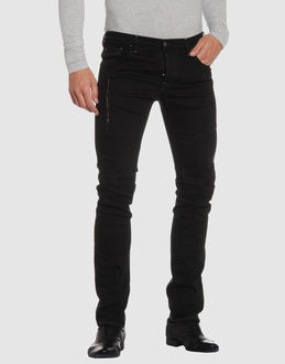 Confronta prezzi Patrizia pepe jeans pantaloni jeans su yoox.com