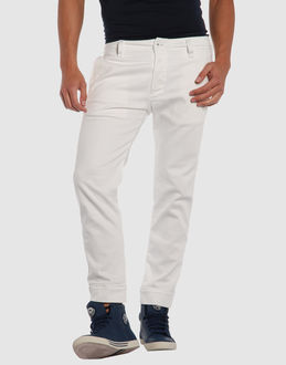 Confronta prezzi Diesel jeans pantaloni jeans su yoox.com