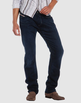 Confronta prezzi Diesel jeans pantaloni jeans su yoox.com