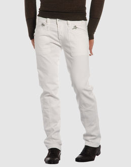 Confronta prezzi Diesel jeans pantaloni jeans su yoox.com