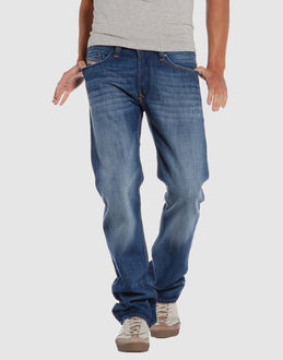 Confronta prezzi Diesel jeans pantaloni jeans su yoox.com