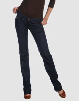 Confronta prezzi Diesel jeans pantaloni jeans su yoox.com