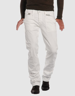 Confronta prezzi Diesel jeans pantaloni jeans su yoox.com