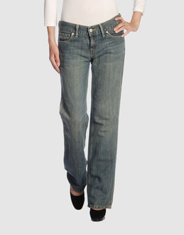 Web market place, le comparateur de prix du web: Levi's   Pantalons jeans