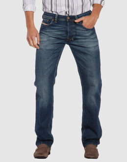 Confronta prezzi Diesel jeans pantaloni jeans su yoox.com