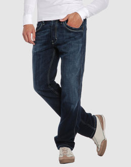 Confronta prezzi Diesel jeans pantaloni jeans su yoox.com