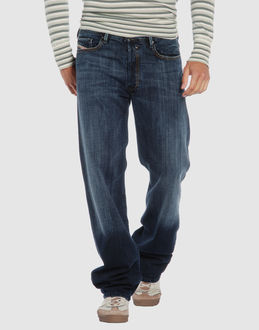 Confronta prezzi Diesel jeans pantaloni jeans su yoox.com