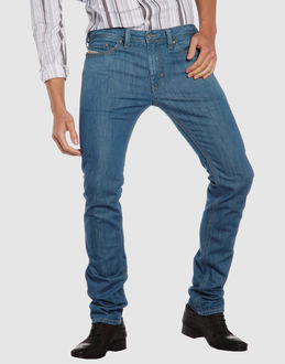 Confronta prezzi Diesel jeans pantaloni jeans su yoox.com