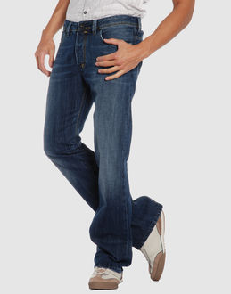 Confronta prezzi Diesel jeans pantaloni jeans su yoox.com