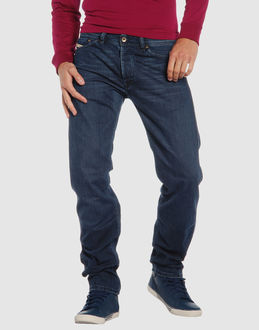 Confronta prezzi Diesel jeans pantaloni jeans su yoox.com