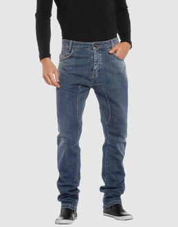 Confronta prezzi Bikkembergs jeans pantaloni jeans su yoox.com