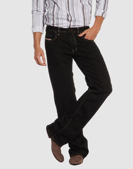 Confronta prezzi Diesel jeans pantaloni jeans su yoox.com