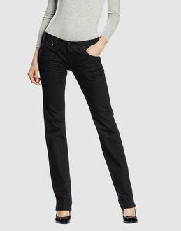 Confronta prezzi Angel devil jeans pantaloni jeans su yoox.com