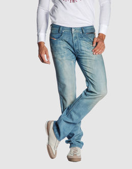 Confronta prezzi Diesel jeans pantaloni jeans su yoox.com