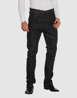 Confronta prezzi Combo jeans pantaloni jeans su yoox.com