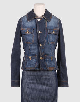 Confronta prezzi Burberry jeans capispalla jeans su yoox.com