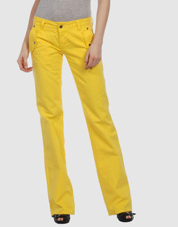 EXTE - Women - DENIM - Jeans on YOOX.COM
