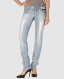 Comparez les prix We one - jeans - pantalons jeans sur yoox.com