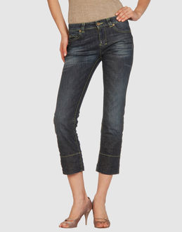 KING'S JEANS - Women - DENIM - Denim capris on YOOX.COM