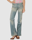 Comparez les prix Diesel - jeans - pantalons jeans sur yoox.com