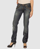 Comparez les prix Two women in the world - jeans - pantalons jeans sur yoox.com