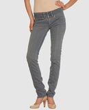Comparez les prix Pepe jeans - jeans - pantalons jeans sur yoox.com
