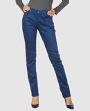 Comparez les prix April 77 - jeans - pantalons jeans sur yoox.com