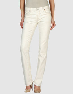  - jeans  - pantalons jeans - sur yoox.com