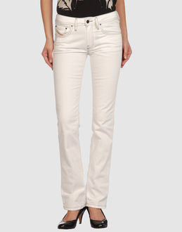  - jeans  - pantalons jeans - sur yoox.com