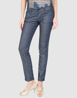  - jeans  - pantalons jeans - sur yoox.com