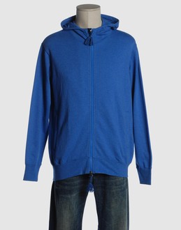 Fleece - Hooded neckline - Zip closure - Two pockets - Partially lined interior - Shoe-string laces - Rear logo -