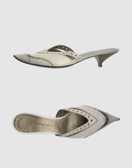 ELISANERO - CHAUSSURES - Sabots sur YOOX.COM