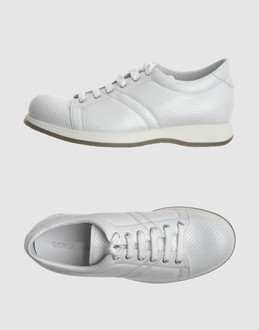 GIORGIO ARMANI - CHAUSSURES - Sneakers - SUR YOOX.COM