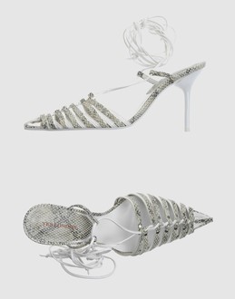 YES LONDON - CHAUSSURES - Escarpins ouverts - SUR YOOX.COM