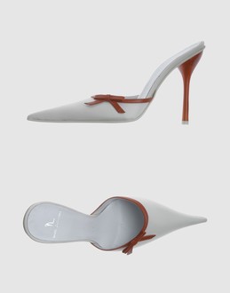VIELLE COLLEZIONI - CALZATURE - Sabot su YOOX.COM
