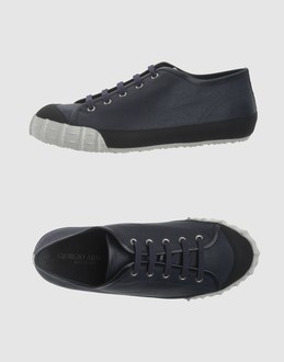 GIORGIO ARMANI - CHAUSSURES - Sneakers - SUR YOOX.COM