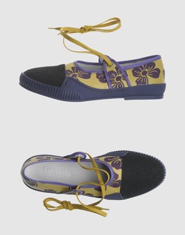FROM - CHAUSSURES - Sneakers sur YOOX.COM