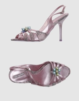 YES LONDON - CHAUSSURES - Sandales � talons sur YOOX.COM