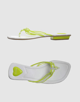 YES LONDON - CHAUSSURES - Tongs - SUR YOOX.COM