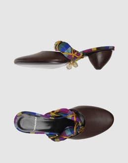 SHALISON - CHAUSSURES - Sabots sur YOOX.COM