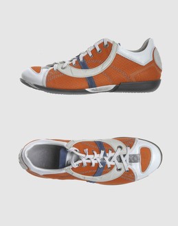 OXS - CHAUSSURES - Sneakers sur YOOX.COM