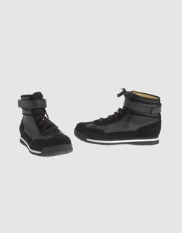 VERONIQUE BRANQUINHO - CHAUSSURES - Sneakers sur YOOX.COM