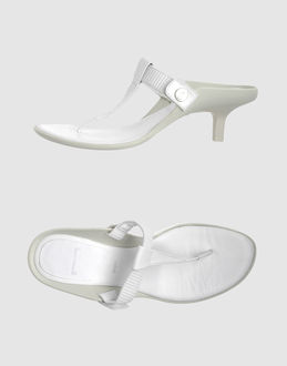 P. BY PIRELLI - CHAUSSURES - Sandales � talons sur YOOX.COM