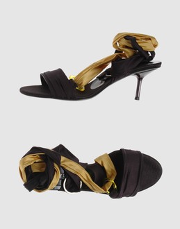 DIRK BIKKEMBERGS - CHAUSSURES - Sandales � talons - SUR YOOX.COM
