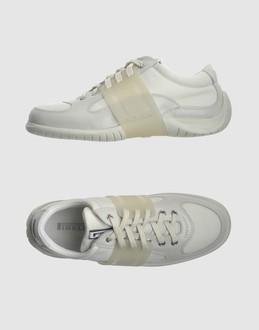 PIRELLI - CHAUSSURES - Sneakers sur YOOX.COM