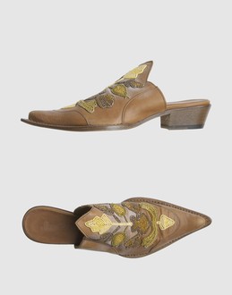 SONORA - CHAUSSURES - Sabots sur YOOX.COM