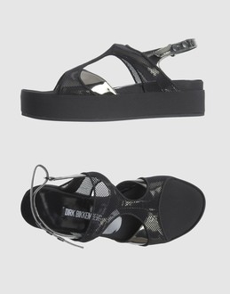 DIRK BIKKEMBERGS - CHAUSSURES - Semelles compens�es - SUR YOOX.COM